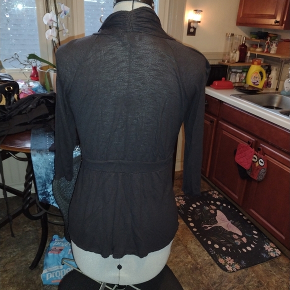 Cute black cardigan - Picture 3 of 3